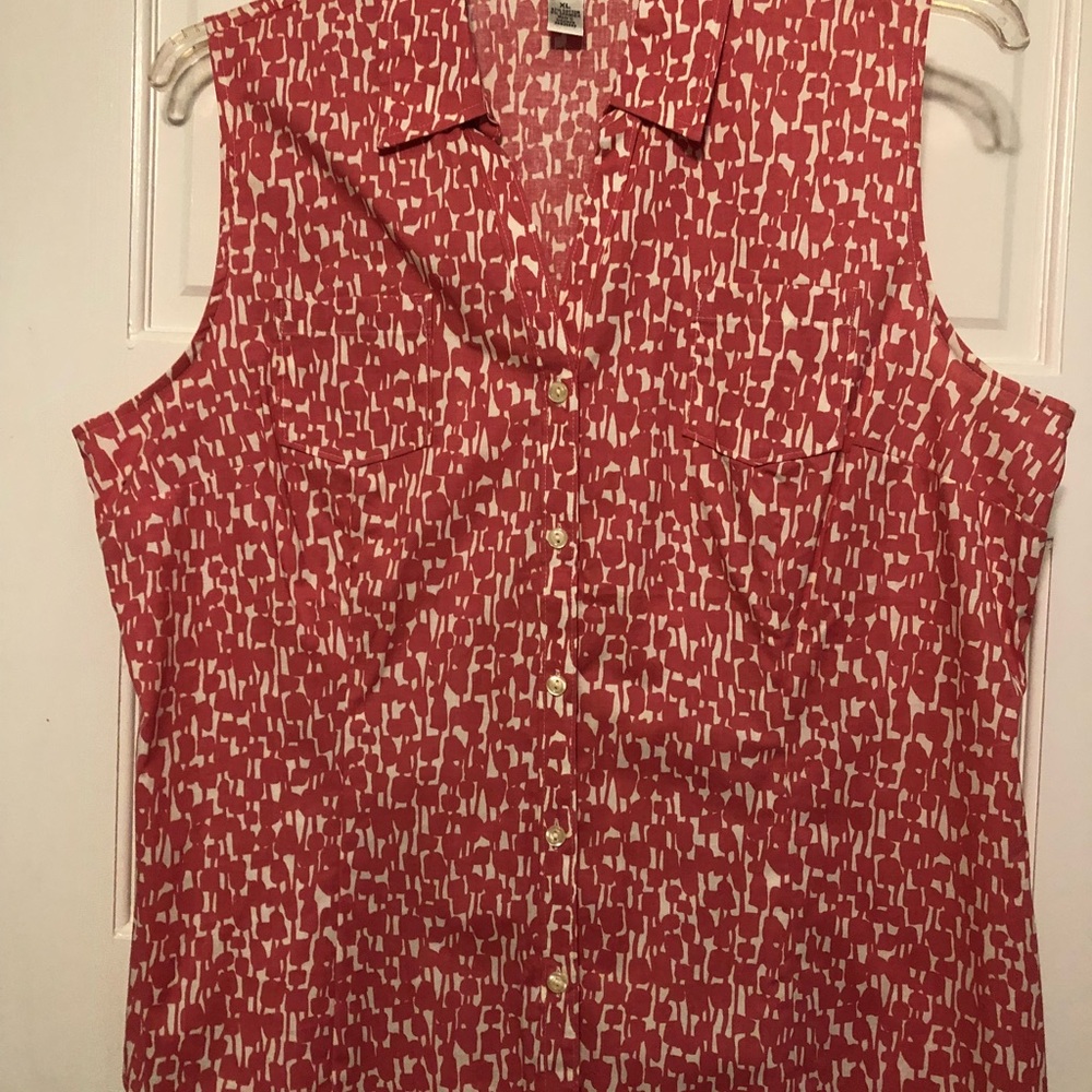 G.H. Bass & Co. Coral and White Printed Blouse